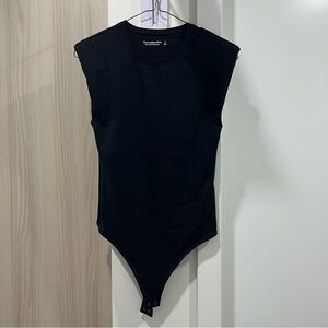 ABERCROMBIE Soft Matte Seamless Bodysuit